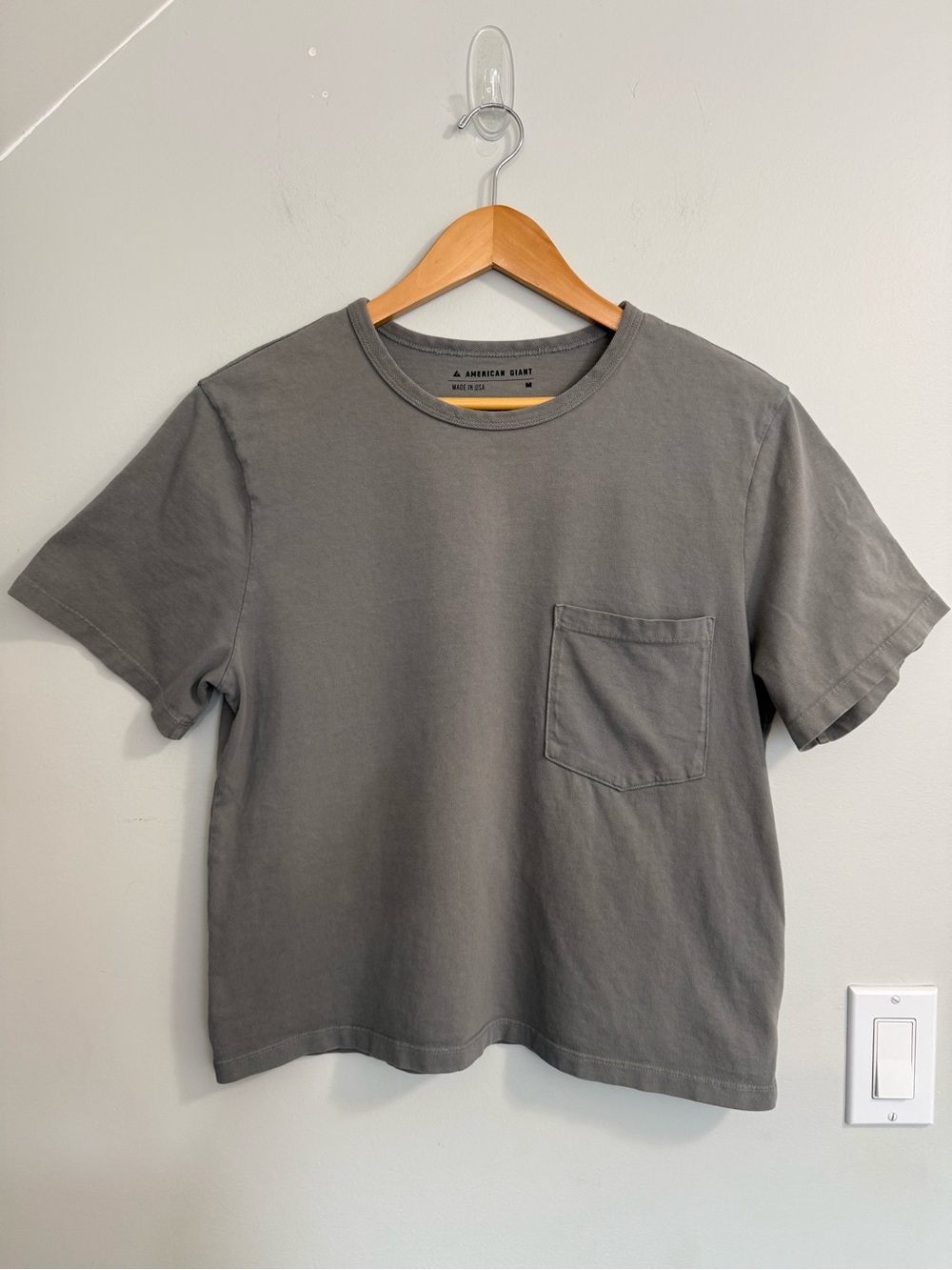 American Giant Women's Heavyweight Boyfriend Pocket Tee Short Sleeve Tshirt